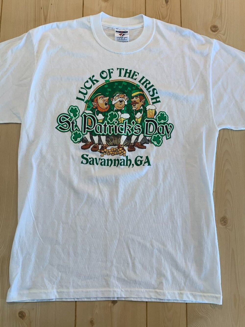 Vintage Y2K St. Patrick's Day Luck of the Irish Ireland Savannah GA T-Shirt L